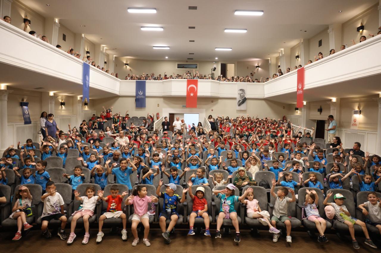 ORDU’DA TİYATRO RÜZGÂRI ESİYOR