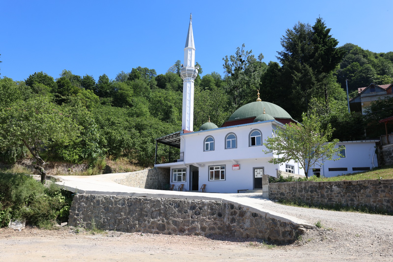  KURTULUŞ CAMİİ YENİ YÜZÜNE KAVUŞTU