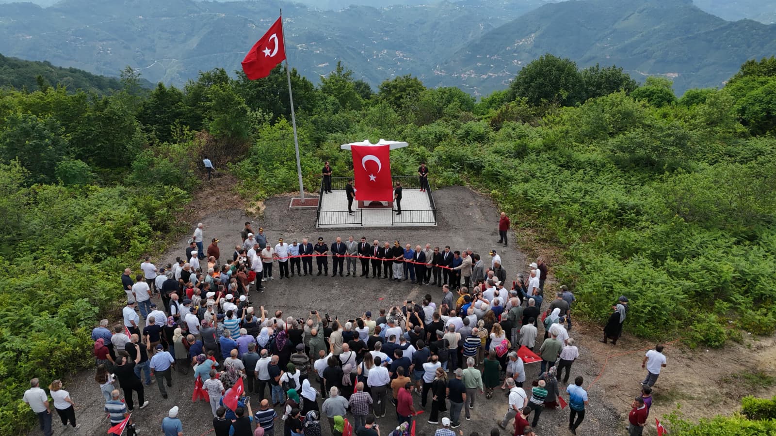  ALINCA ŞEHİTLERİNİN ADI ÖLÜMSÜZLEŞTİ