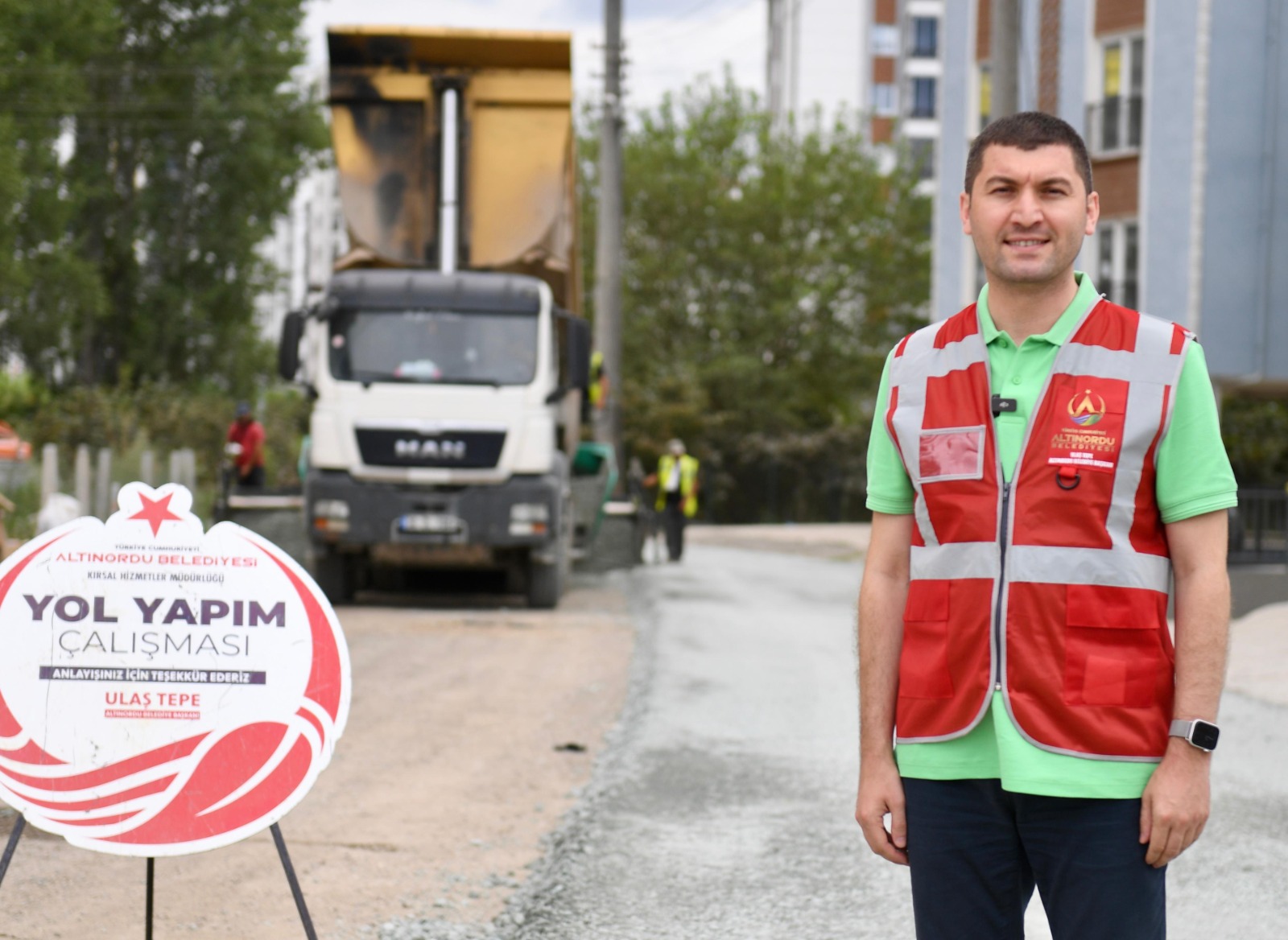 Altınordu Belediyesi Cumhuriyet Mahallesini Sıcak Asfalta Hazırlıyor