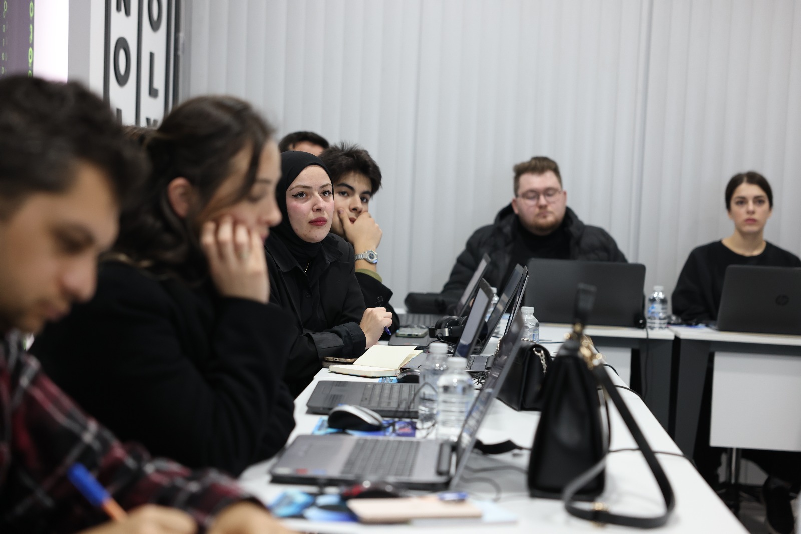 Altınordu Belediyesi eğitimleriyle destekliyor