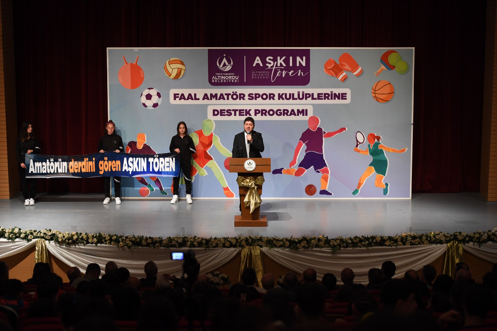 ALTINORDU BELEDİYESİNDE DURMAK YOK DESTEĞE DEVAM