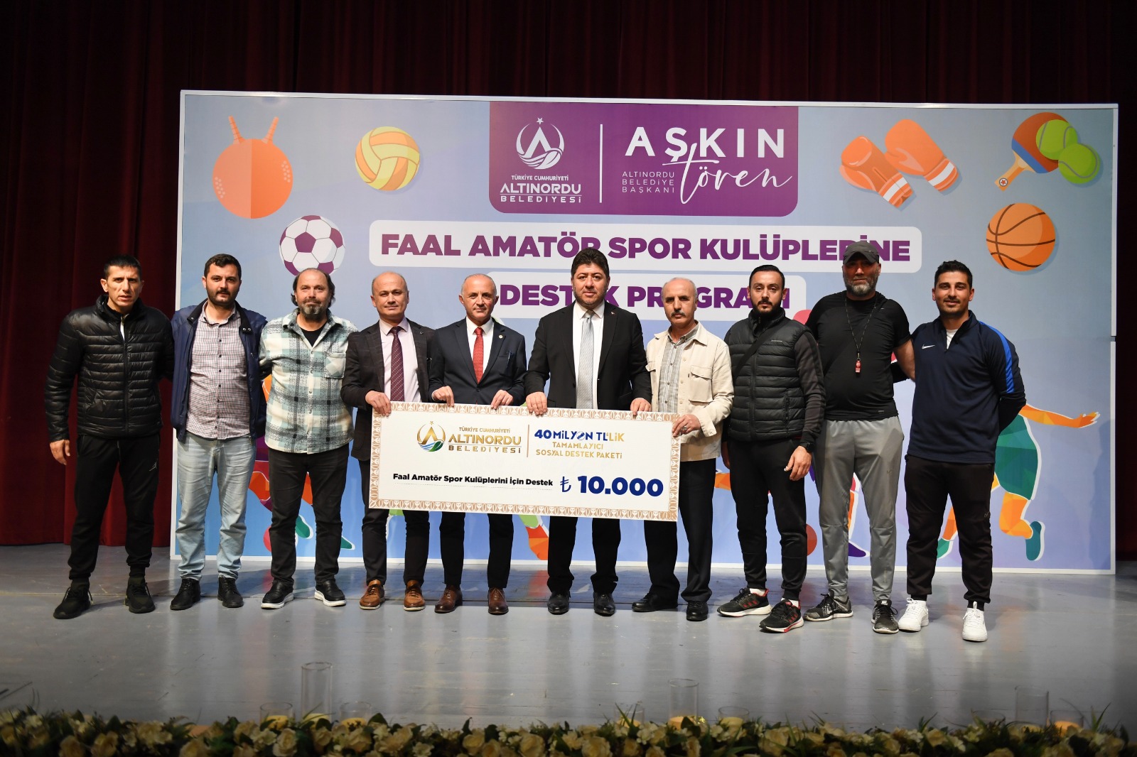 ALTINORDU BELEDİYESİNDE DURMAK YOK DESTEĞE DEVAM