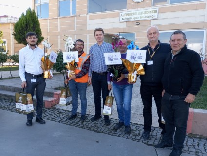 BAŞKAN TÖREN "3 ARALIK DÜNYA ENGELLİLER GÜNÜ'NÜN TOPLUMDA FARKINDALIĞA, YENİ BİR YÜRÜYÜŞE VE YENİ BİR ANLAYIŞA VESİLE OLMASINI DİLİYORUM"