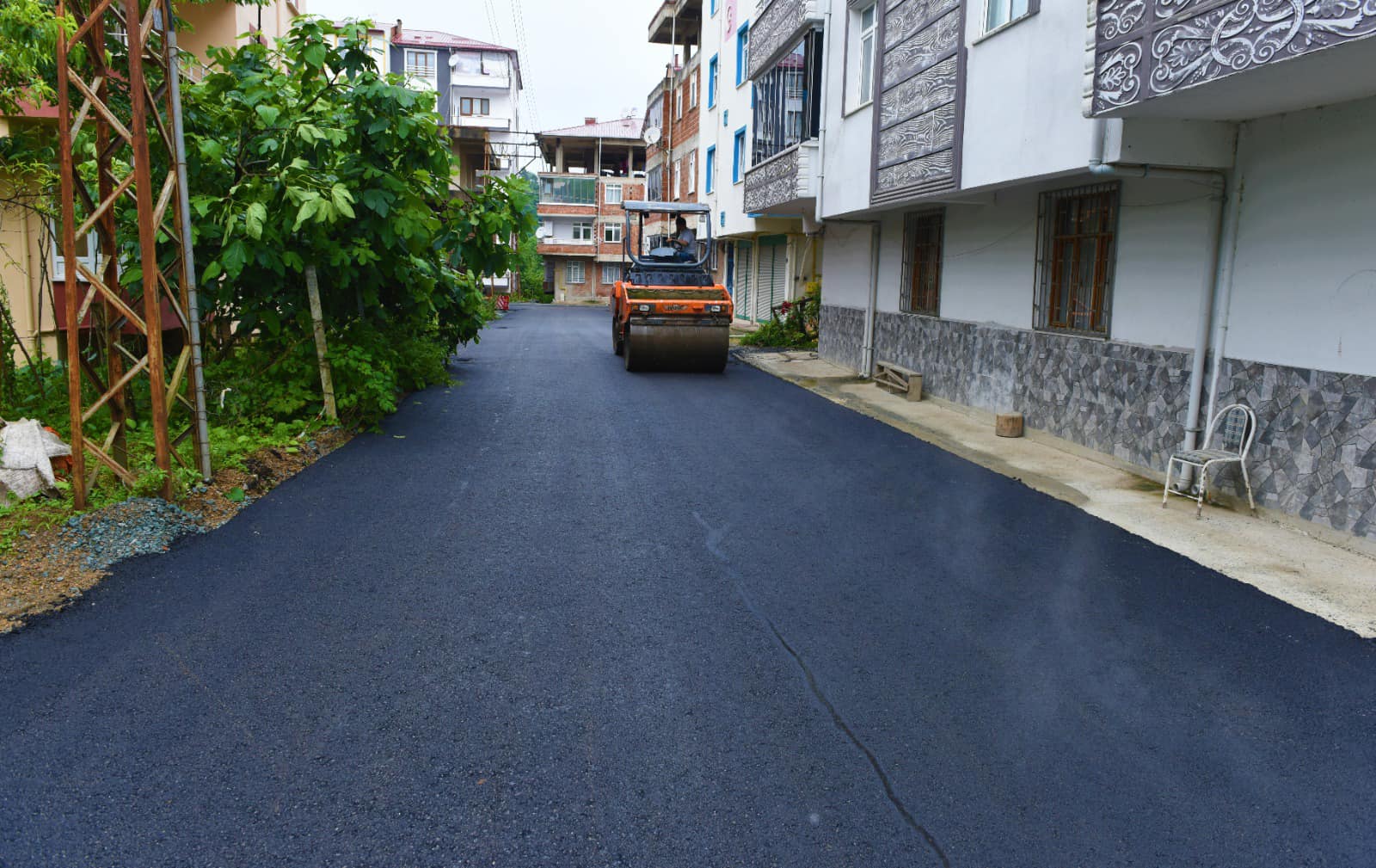 ALTINORDU’DA ALTYAPI VE ULAŞIM YATIRMLARI HIZ KESMİYOR