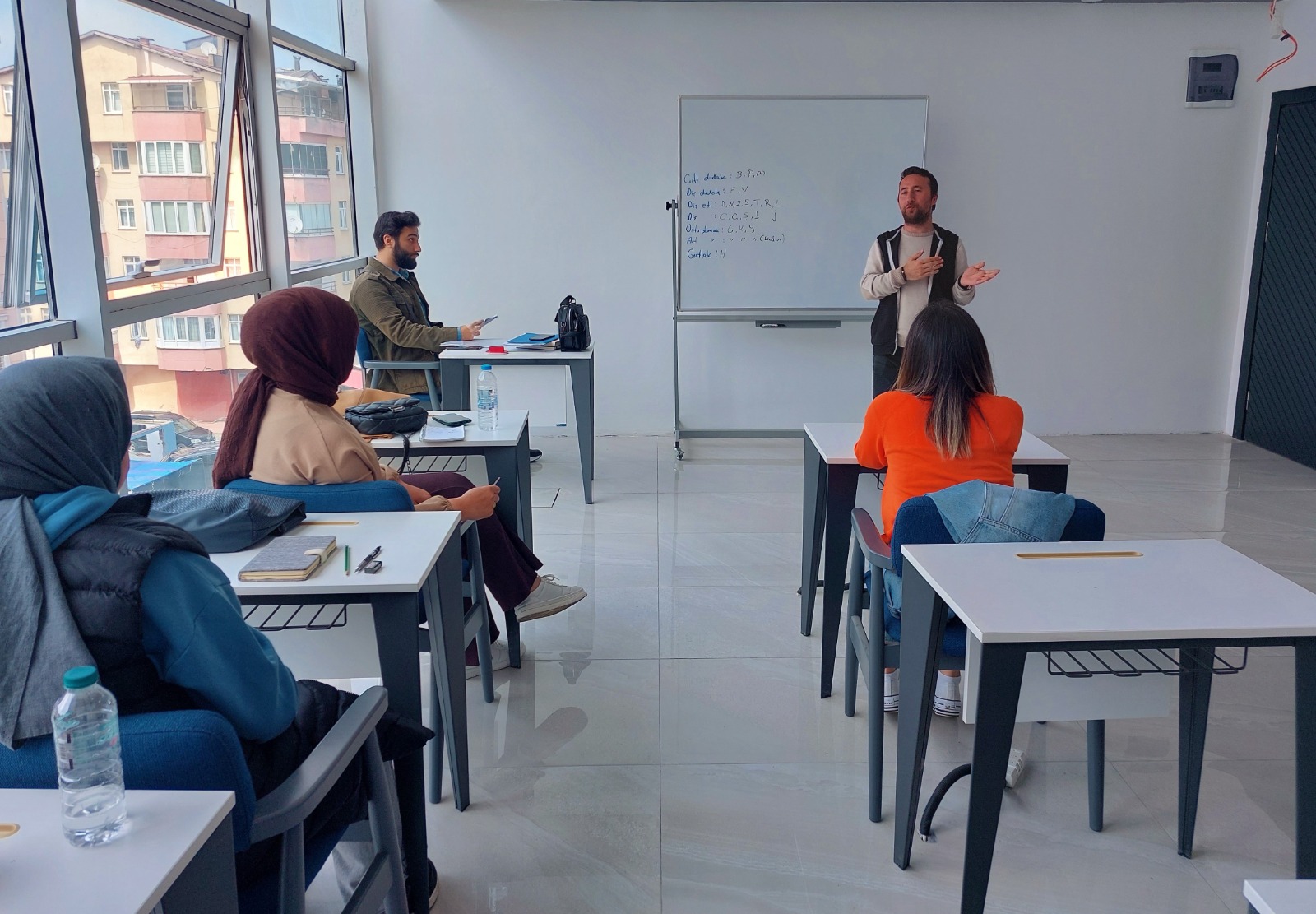 BÖLGESİNDE BİR İLK OLAN MÜKEMMELİYET MERKEZİNE İLGİ YOĞUN
