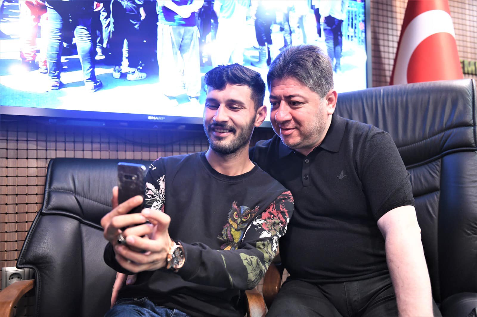 BAŞKAN TÖREN HALK GÜNÜNDE HEMŞEHRİLERİYLE BULUŞMAYA DEVAM EDİYOR