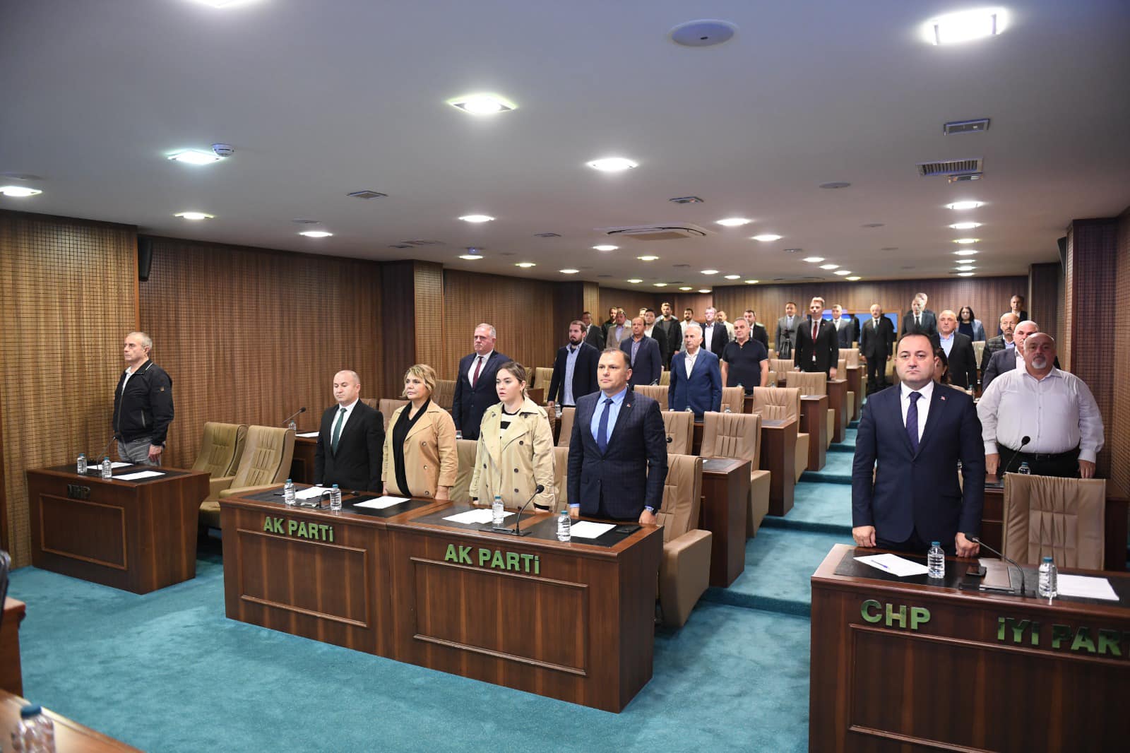 BAŞKAN TÖREN “GAZİ MUSTAFA KEMAL ATATÜRK’ÜN CUMHURİYET SEVDASI VE BU ÜLKE İÇİN HEDEF KOYDUĞU İDEALLER BİZİM DE KIZIL ELMAMIZ”