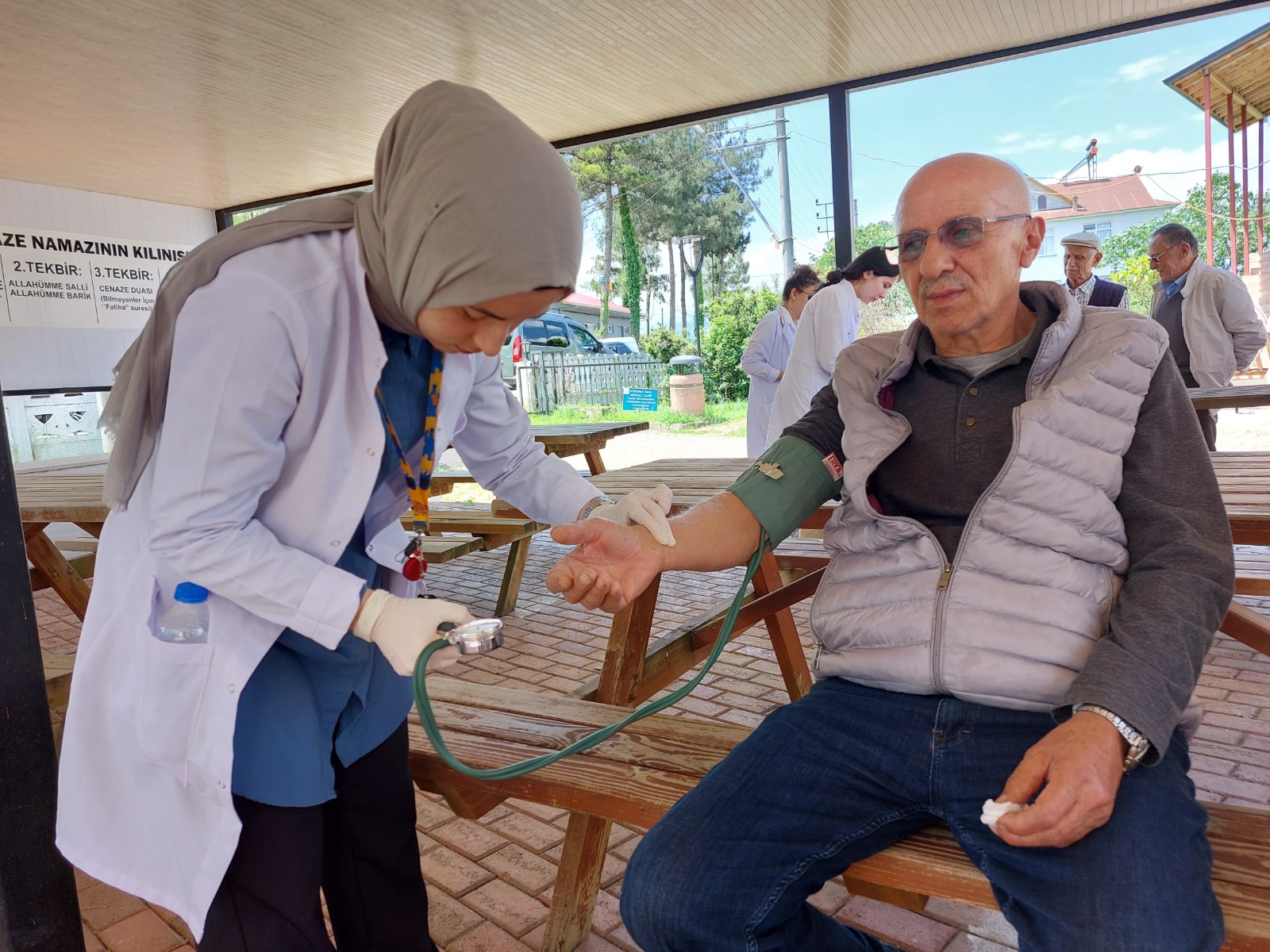 ALTINORDU MOBİL SAĞLIK TARAMA ARACI VATANDAŞIN EN BÜYÜK SAĞLIK DESTEKÇİSİ OLDU