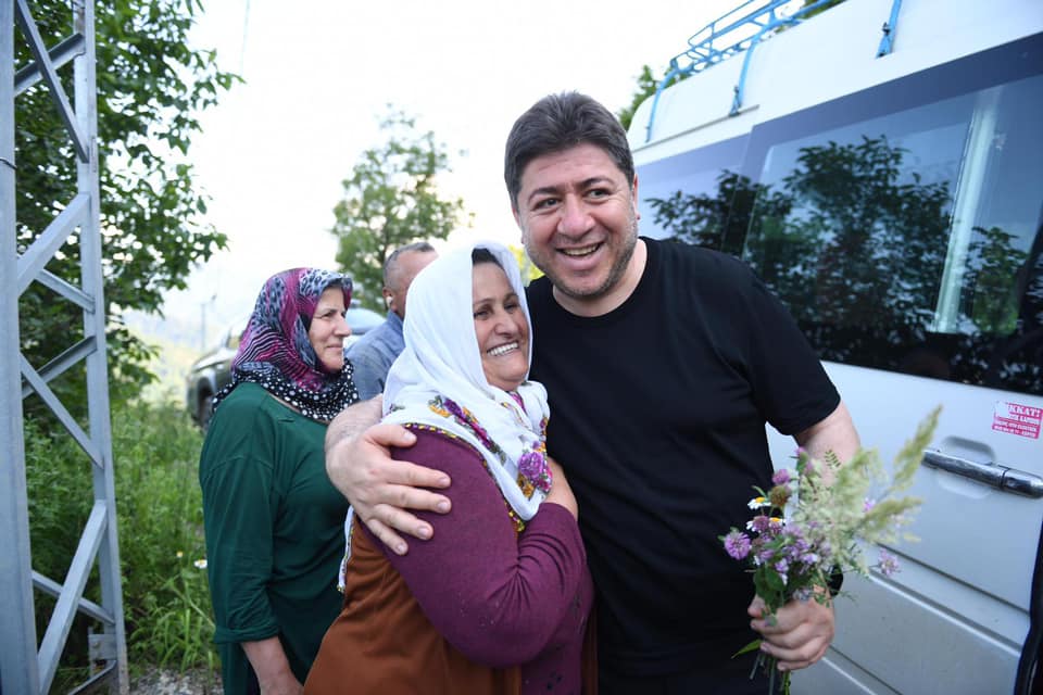 ALTINORDU BELEDİYESİNİN AFET SEFERBERLİĞİ DEVAM EDİYOR