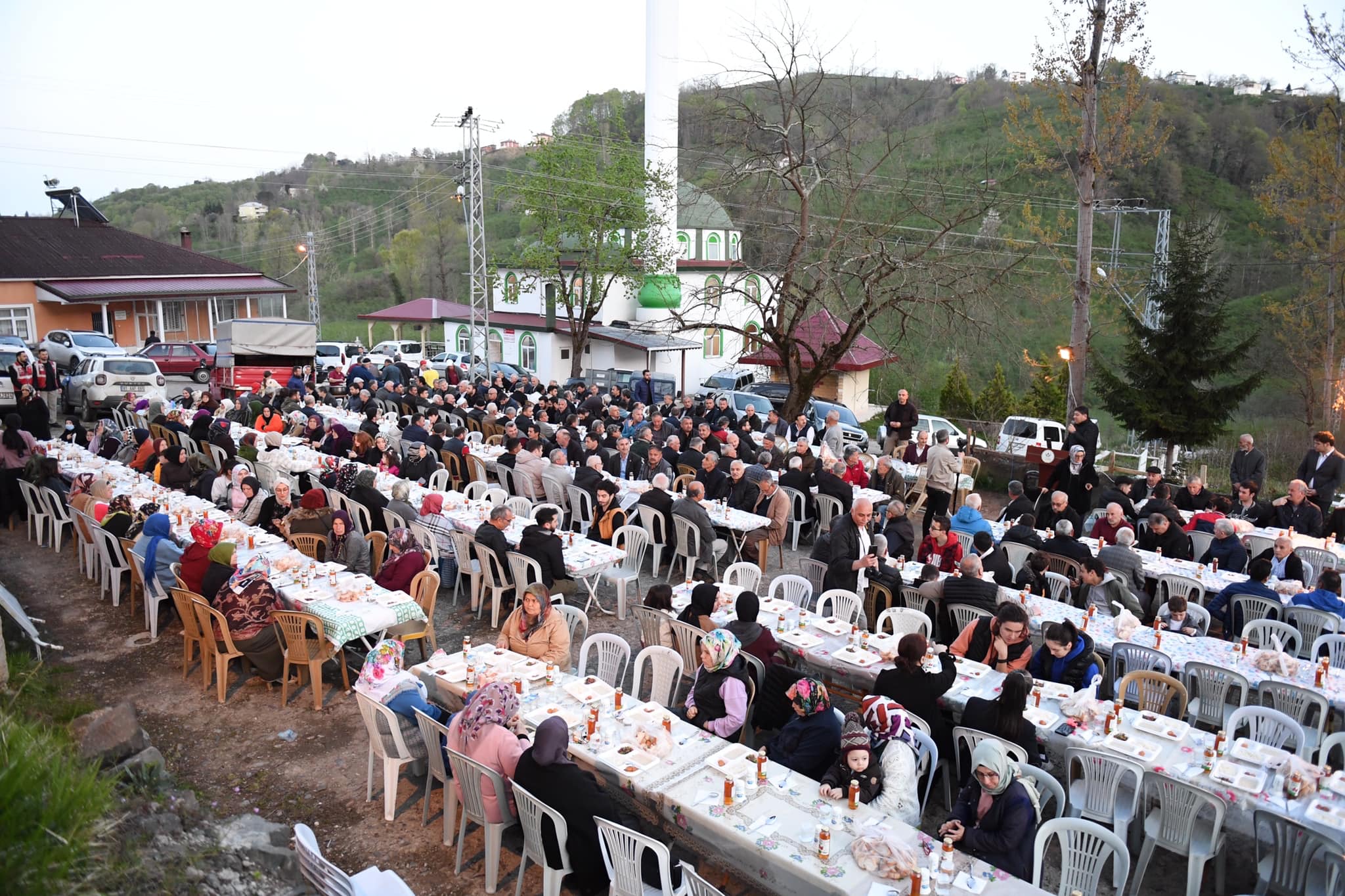 BAŞKAN AŞKIN TÖREN ALTINORDULULAR İLE GÖNÜL SOFRALARINDA BİR ARADA