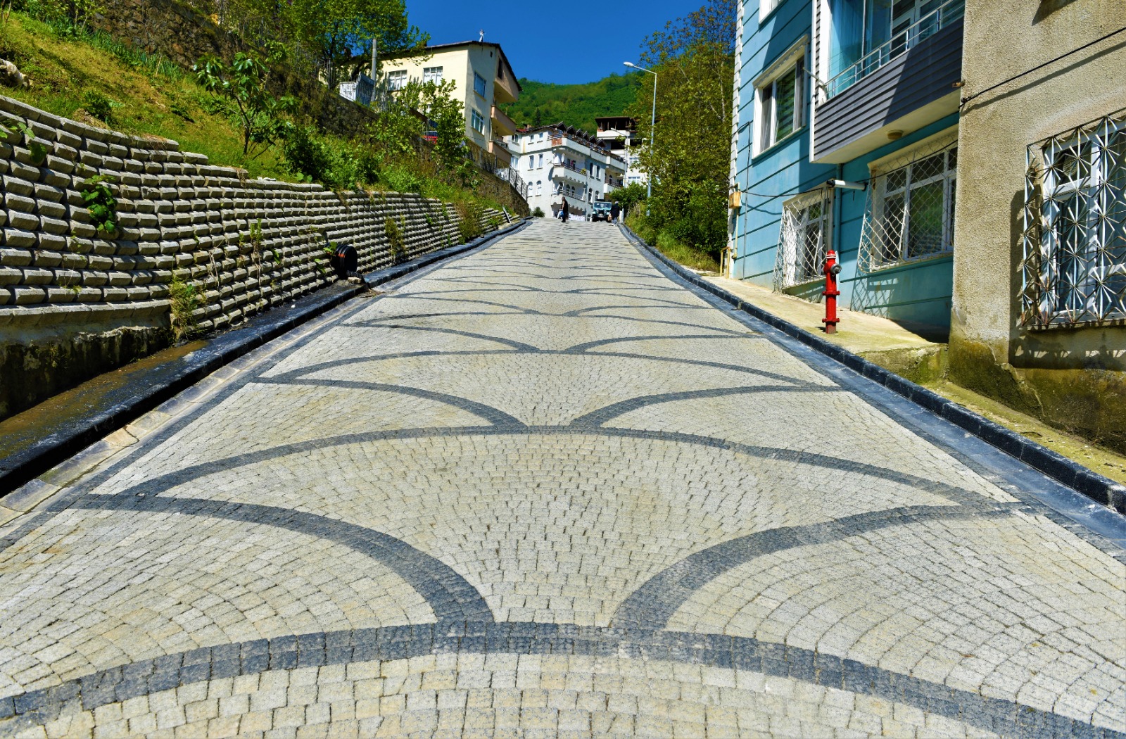 ALTINORDU’NUN TARİHİ SOKAKLARI TÜM İHTİŞAMIYLA YENİDEN DOĞDU
