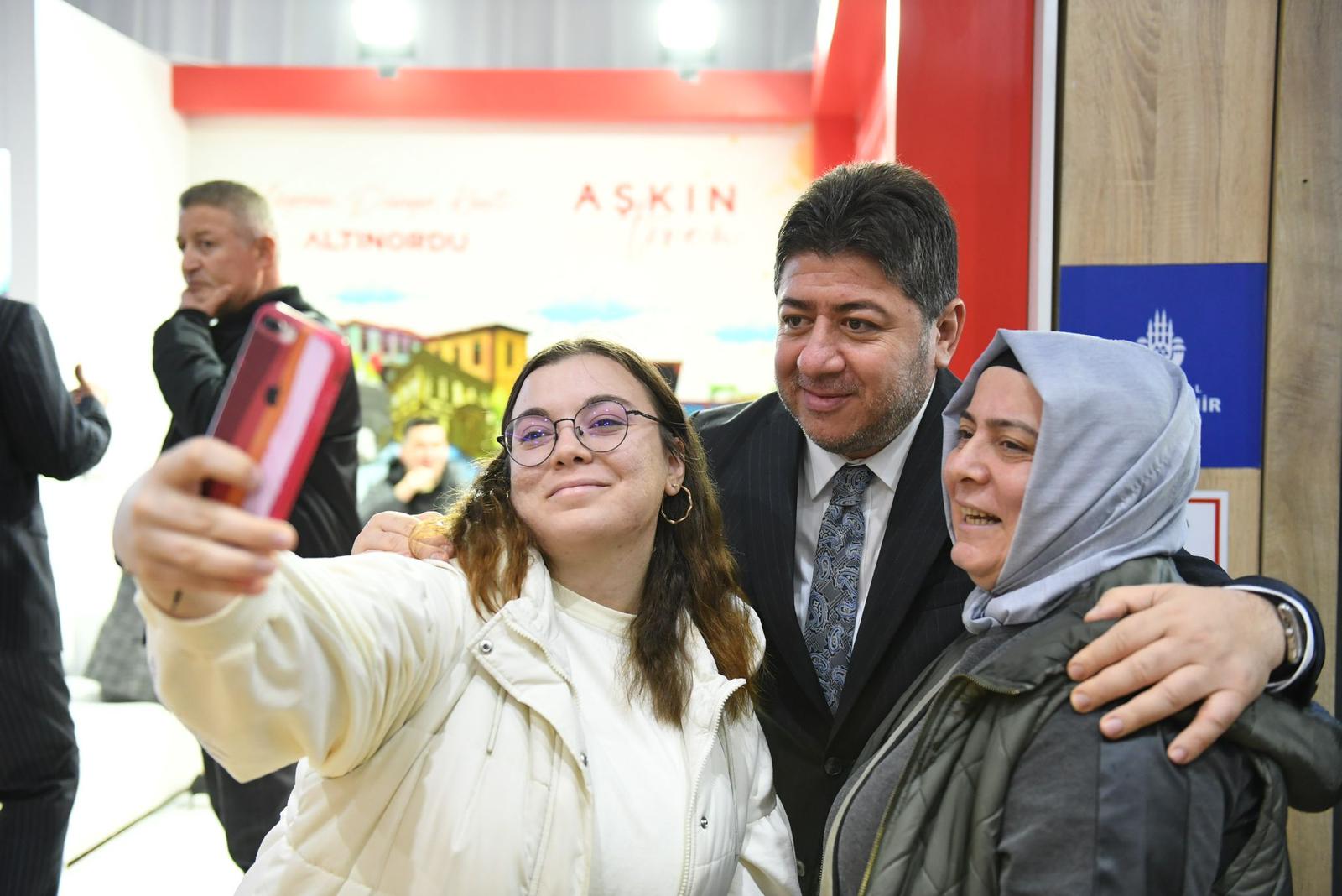 ALTINORDU BELEDİYESİ STANDI ORDU SEVDALILARININ BULUŞMA NOKTASI OLDU