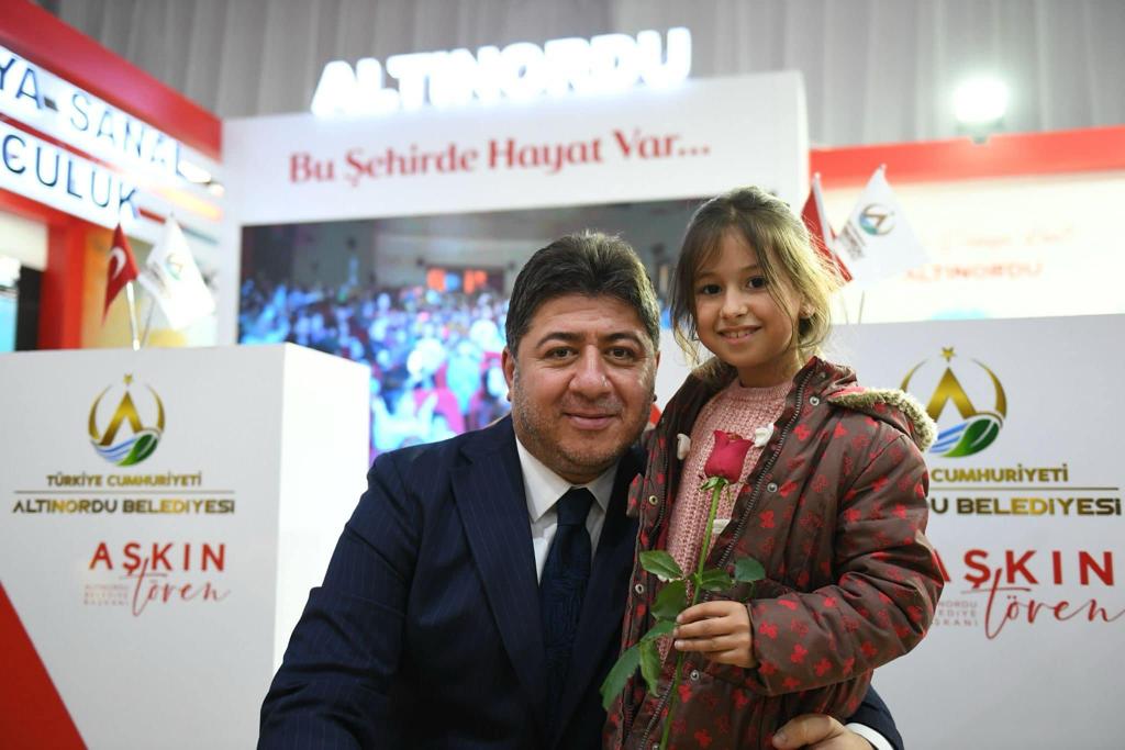 ALTINORDU BELEDİYESİ STANDI ORDU SEVDALILARININ BULUŞMA NOKTASI OLDU