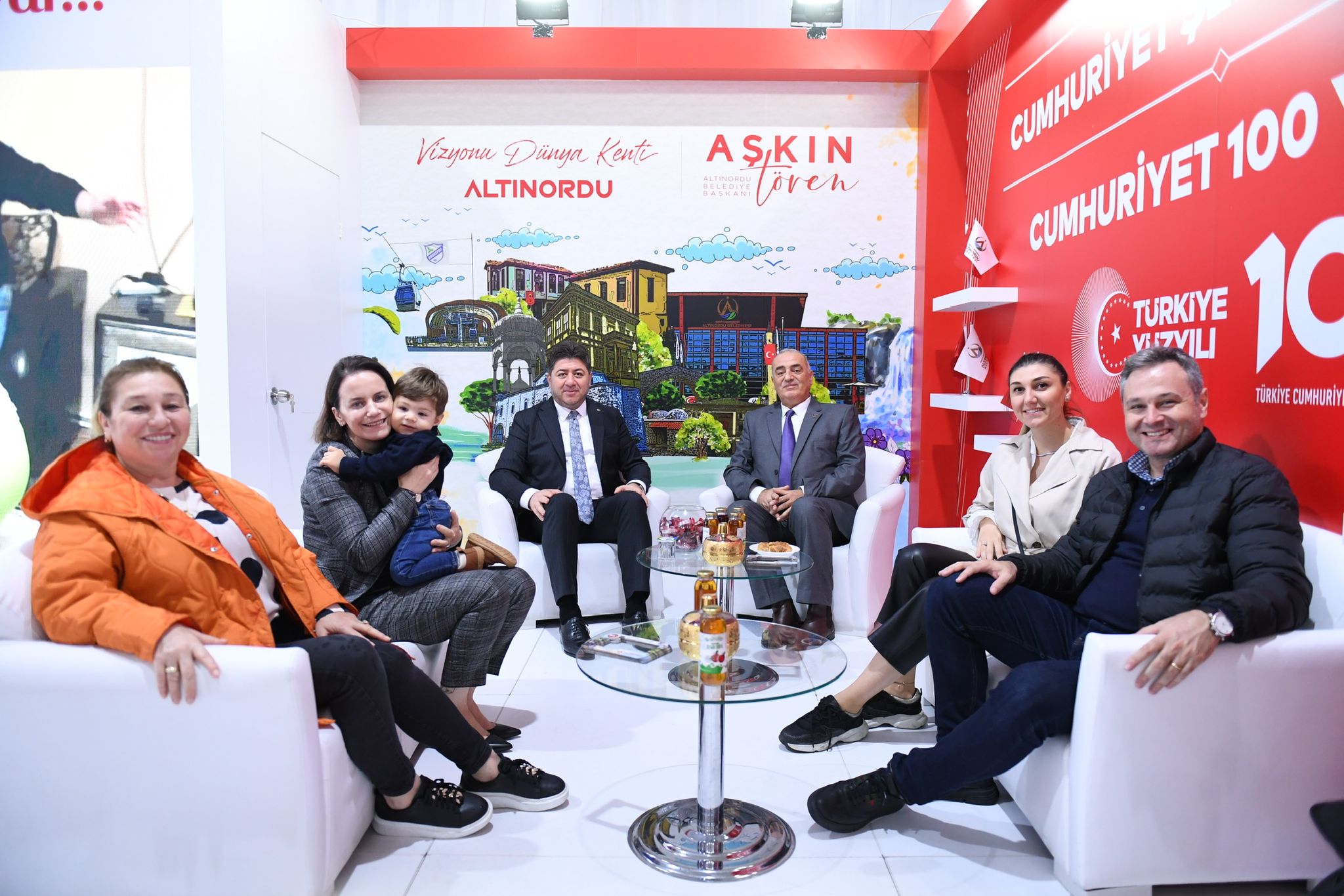 ALTINORDU BELEDİYESİ STANDI ORDU SEVDALILARININ BULUŞMA NOKTASI OLDU
