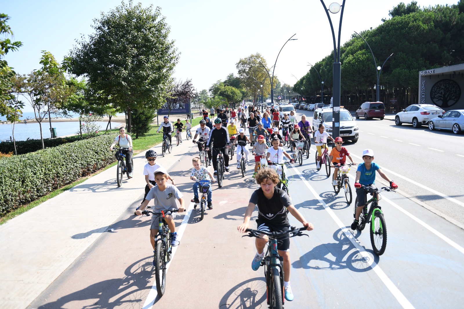 ALTINORDU’DA PEDALLAR ÇEVRE DOĞA VE İNSAN SAĞLIĞI İÇİN ÇEVRİLDİ