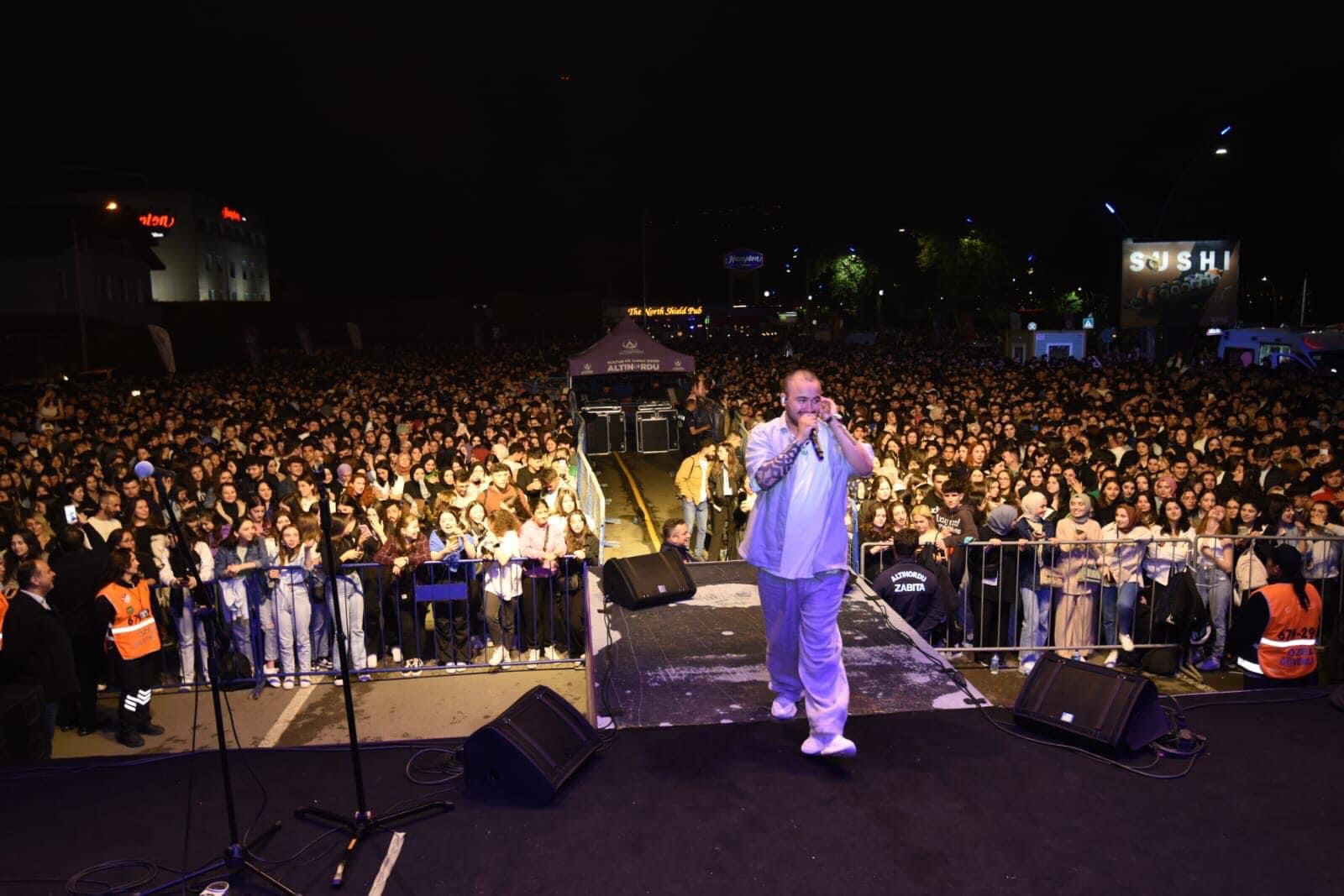 ALTINORDUDA GENÇLİK RÜZGARI ESTİ