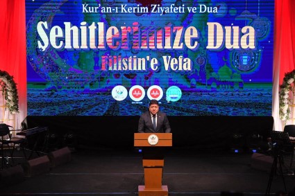 “ŞEHİTLERİMİZE DUA FİLİSTİNE VEFA” PROGRAMI YOĞUN KATILIMLA GERÇEKLEŞTİ