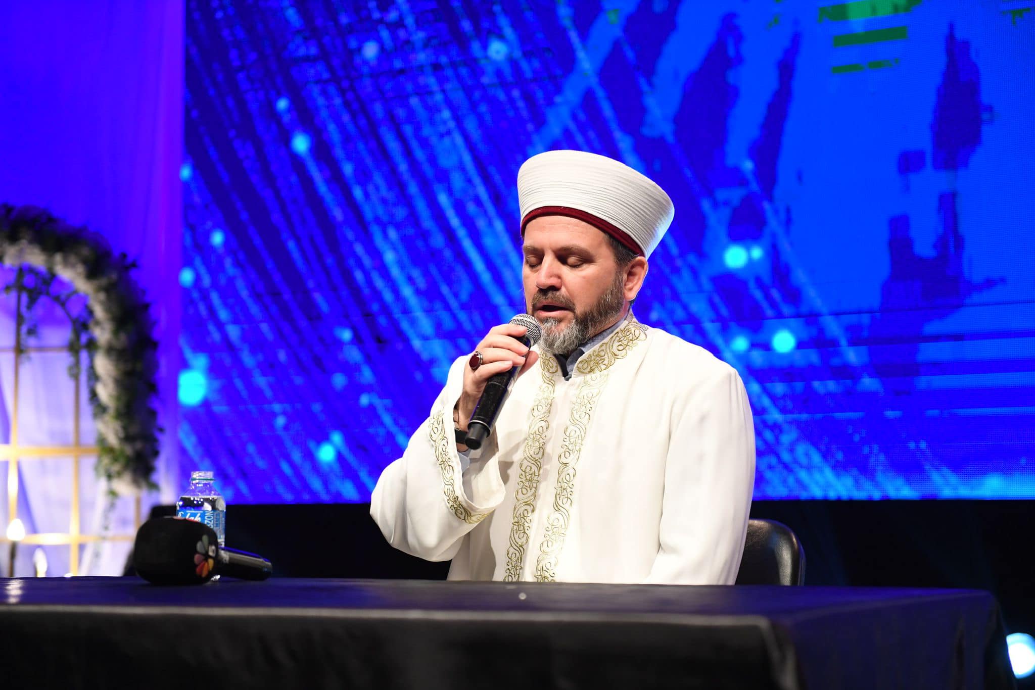 “ŞEHİTLERİMİZE DUA FİLİSTİNE VEFA” PROGRAMI YOĞUN KATILIMLA GERÇEKLEŞTİ