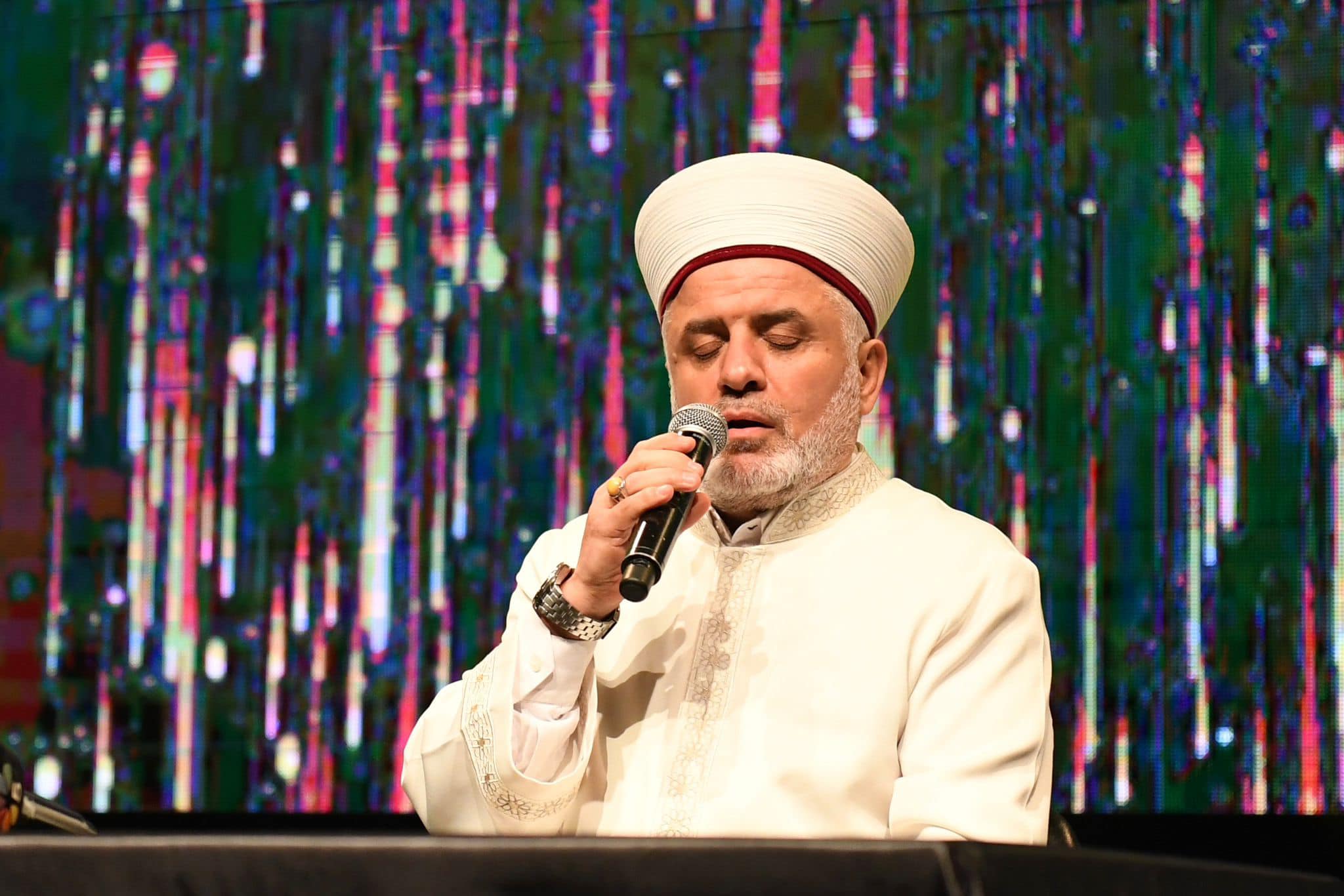 “ŞEHİTLERİMİZE DUA FİLİSTİNE VEFA” PROGRAMI YOĞUN KATILIMLA GERÇEKLEŞTİ