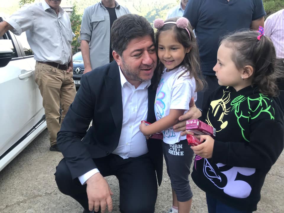 BAŞKAN AŞKIN TÖREN’İN YOĞUN BAYRAM MESAİSİ