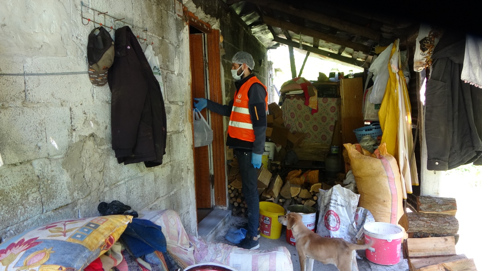 ALTINORDU BELEDİYESİ’NDEN İFTAR SOFRALARINA GÜNLÜK 10.000 SICAK YEMEK İKRAMI