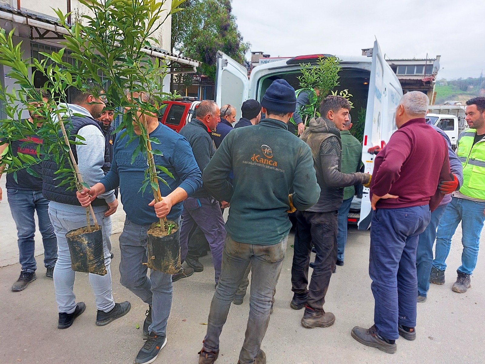 SANAYİ ESNAFI DA “GELECEĞE NEFES” OLDU