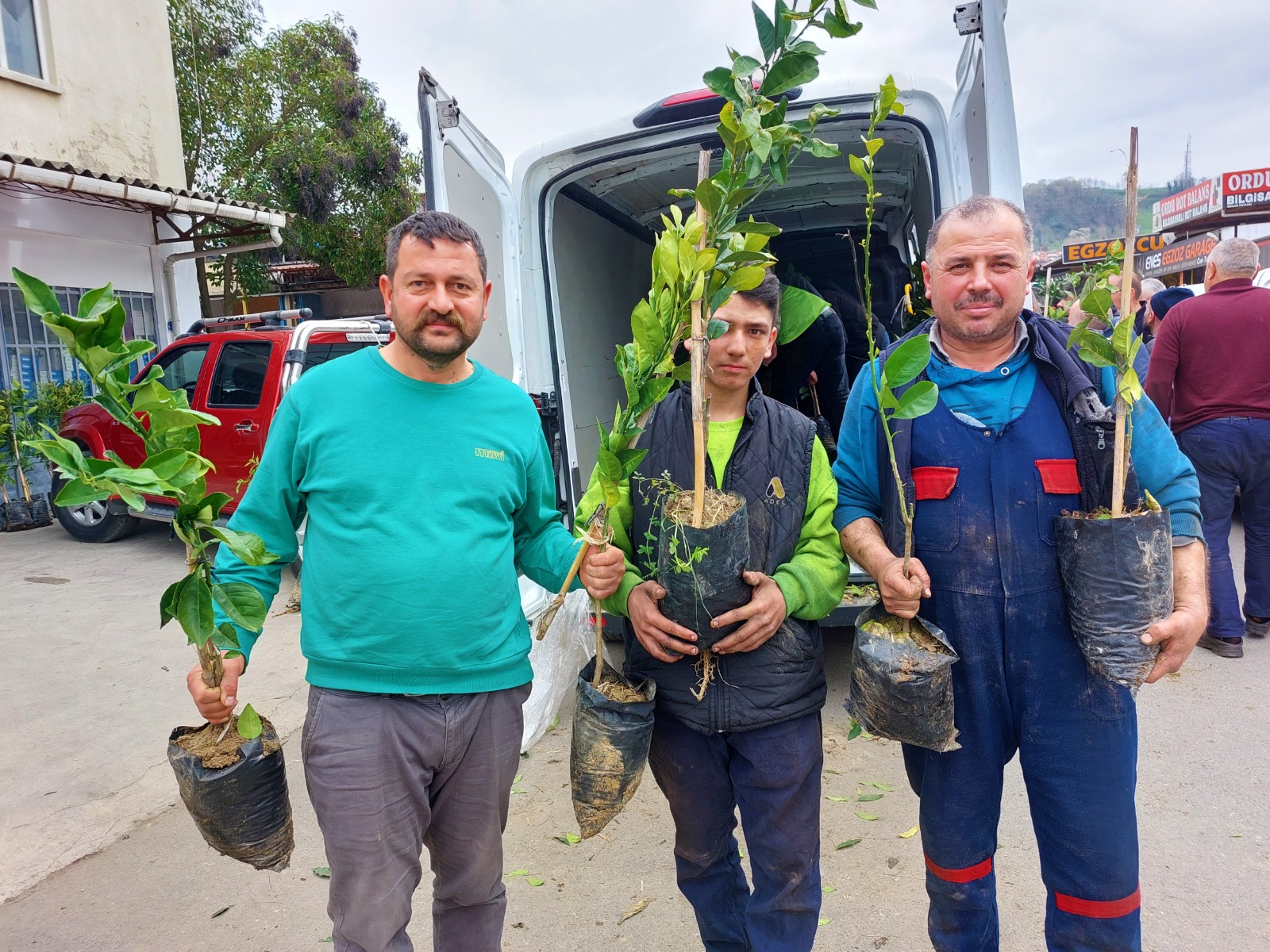 SANAYİ ESNAFI DA “GELECEĞE NEFES” OLDU