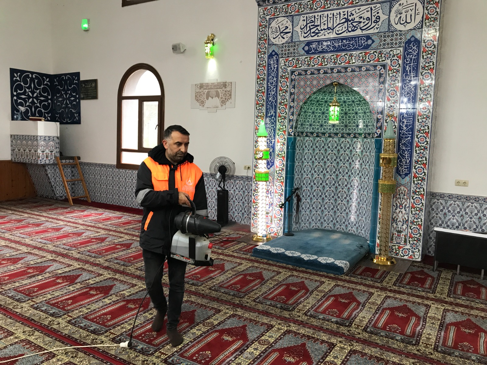ALTINORDU BELEDİYESİ CAMİLERİ RAMAZAN’A HAZIRLIYOR