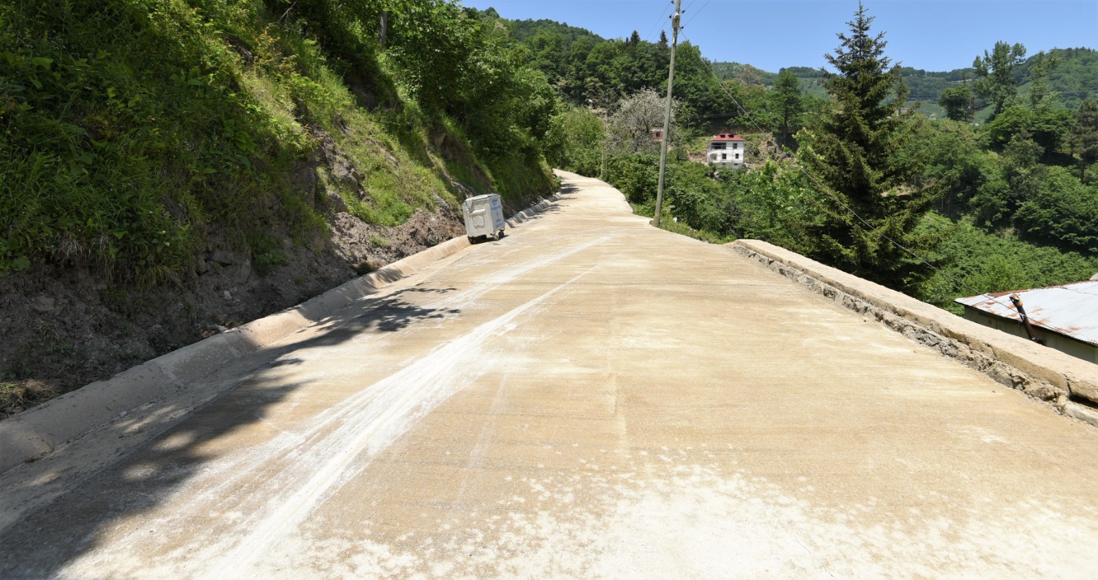 HİZMET VE ESER BELEDİYECİLİĞİNDE AŞKIN TÖREN İMZASI