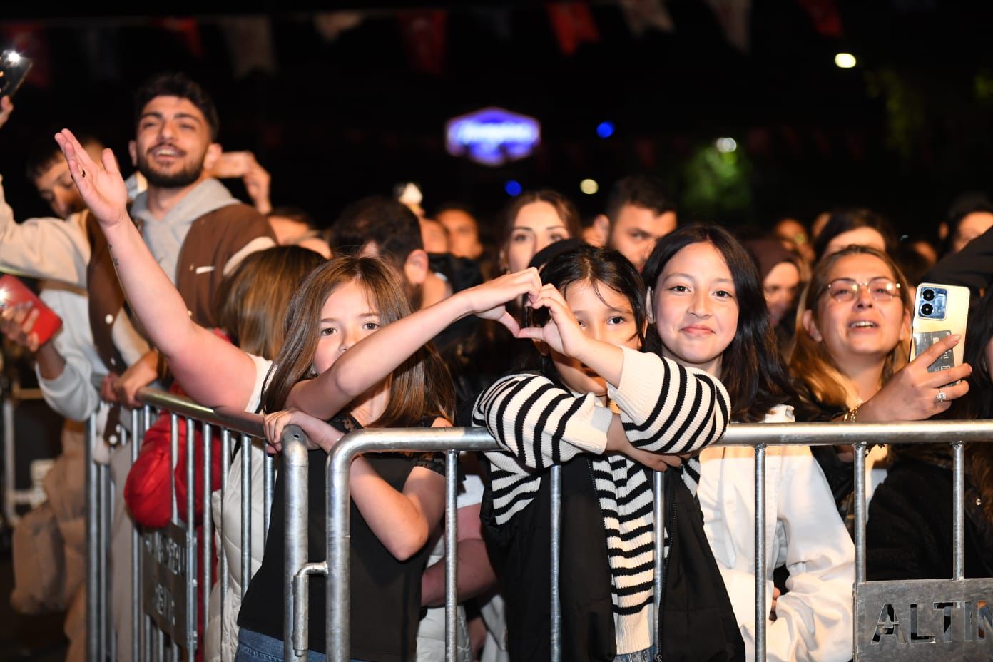 19 MAYIS COŞKUSU ALTINORDU’DA YAŞANDI