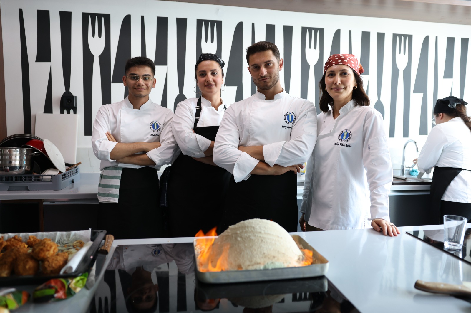 ALTINORDU BELEDİYESİ GASTRONOMİ ÖĞRENCİLERİNE EV SAHİPLİĞİ YAPTI