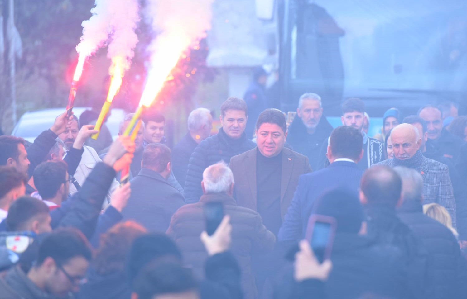 KÖKENLİ MAHALLESİNDE BAŞKAN TÖREN’E COŞKULU KARŞILAMA