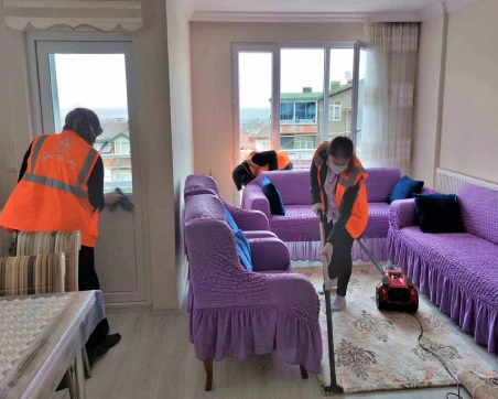 ALTINORDU BELEDİYESİ EVLERİ BAYRAMA HAZIRLIYOR