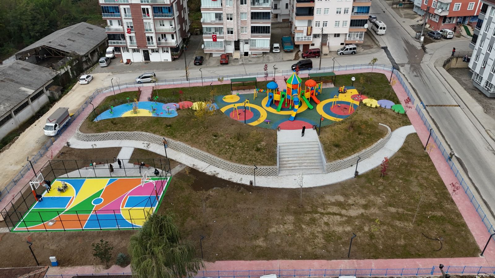 101. YIL CUMHURİYET ÇOCUK PARKI AÇILDI