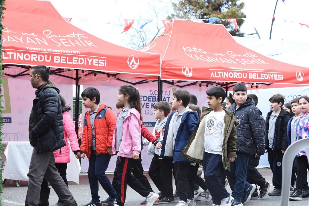 ORDU’DA EDEBİYAT RÜZGÂRI ESİYOR