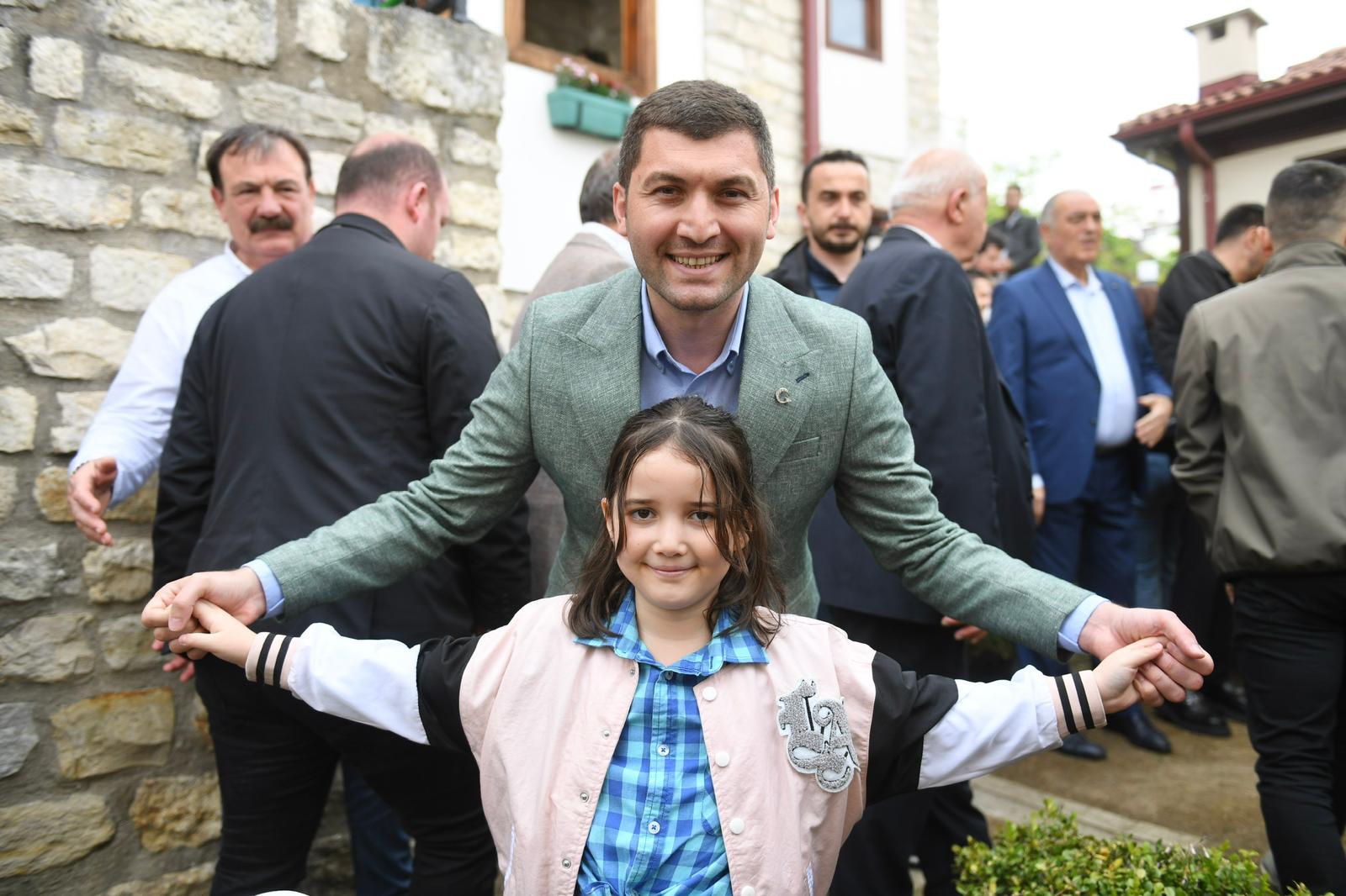 GLÜTENSİZ MENÜLÜ SANAT KAFE HİZMETE GİRDİ