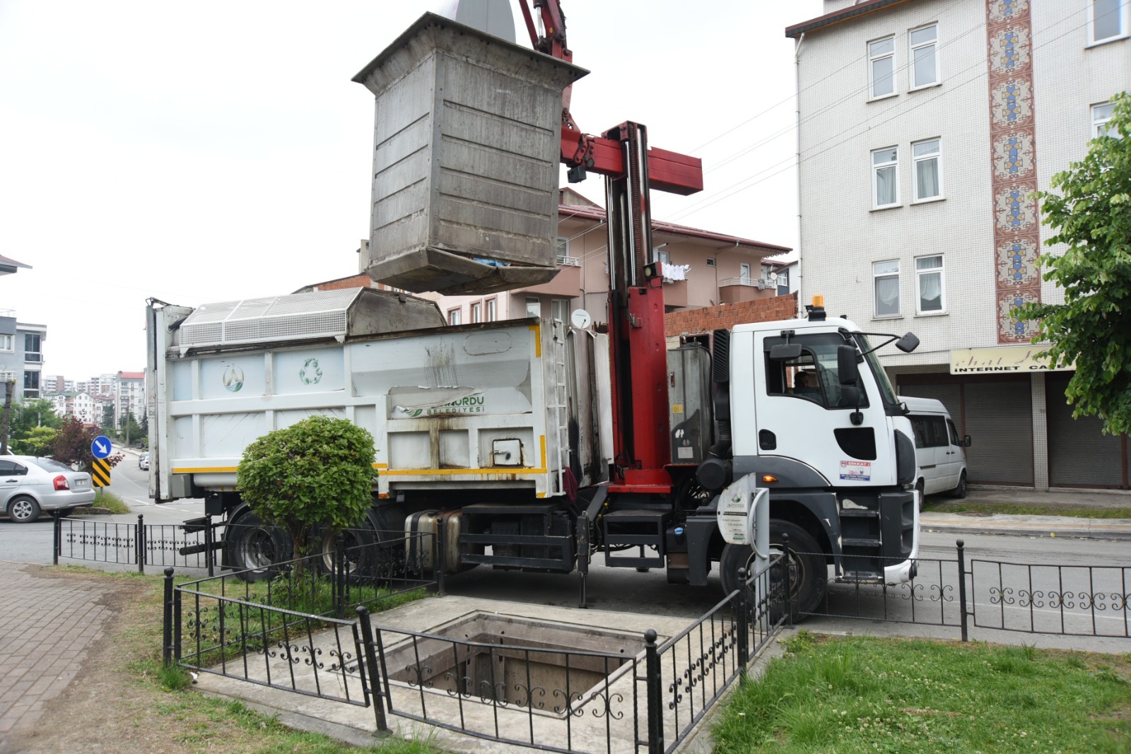 BAŞKAN TEPE’DEN ŞİRİNEVLER ÇIKARMASI